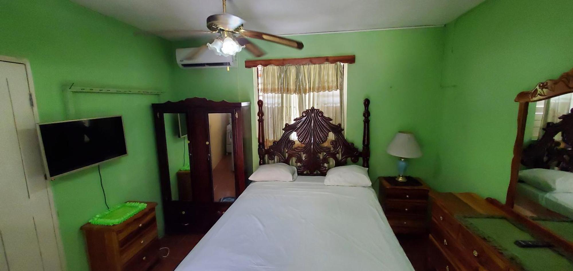 Little Shaw Park Guest House Ocho Ríos Exterior foto