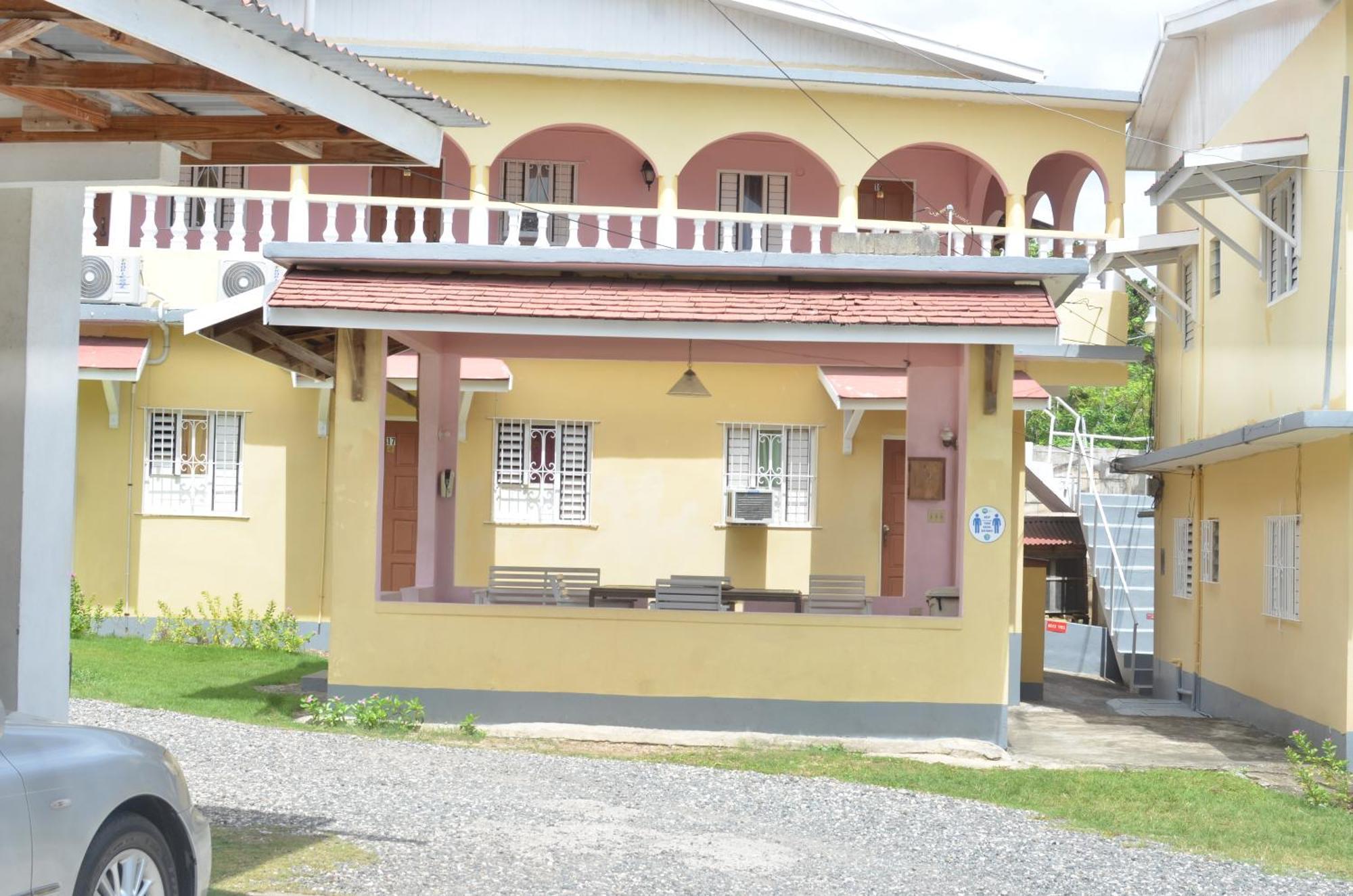 Little Shaw Park Guest House Ocho Ríos Exterior foto